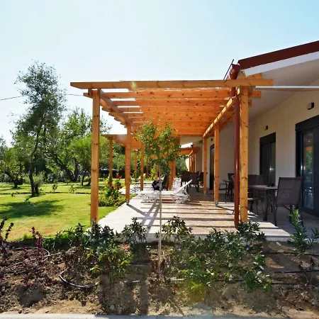 Notos - Tristinika Sithonia Daire *